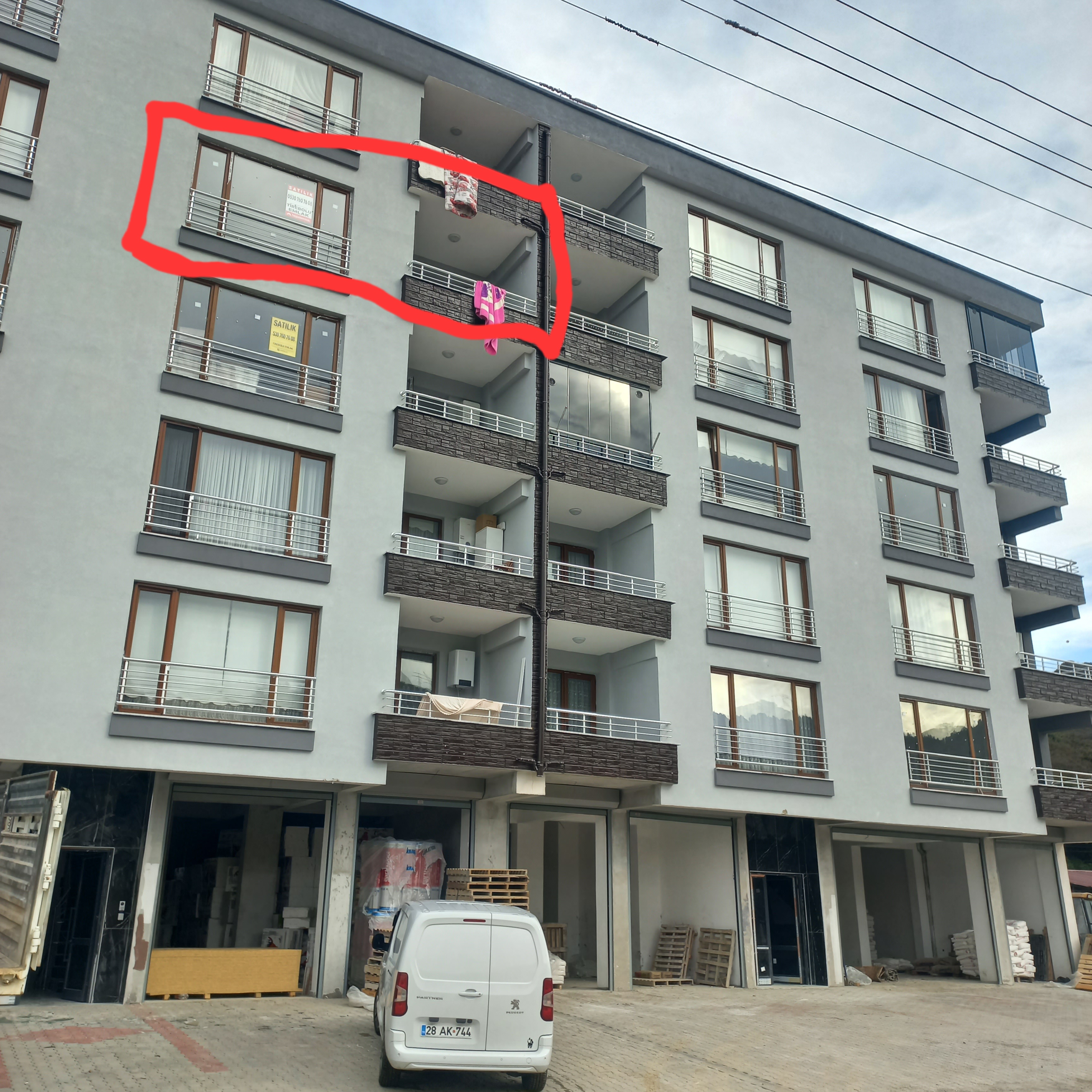 TİREBOLU EMLAKTAN SATILIK SIFIR 3+1 DAİRE